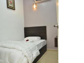 Ct Hotel Sitiawan Exterior foto